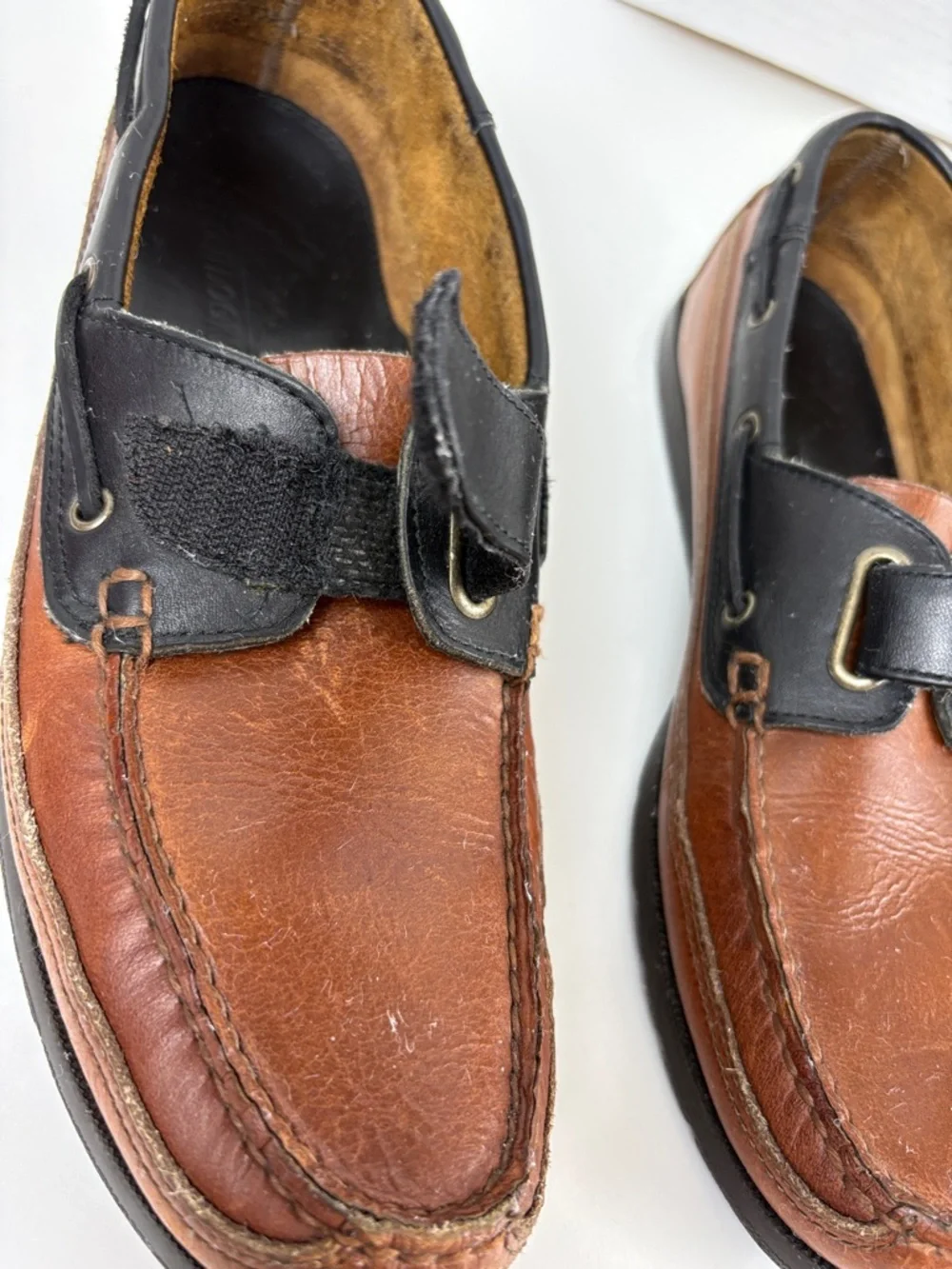 Life Outdoors Men's Two-Tone Brown and Black Leather Boat/Loafers 11.5AA
